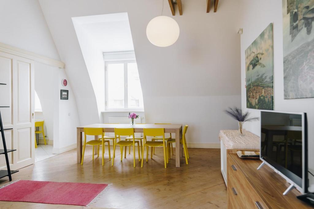 Dream Stay - Art Gallery Family Apartment With 2 Bathrooms Tallinn Eksteriør bilde